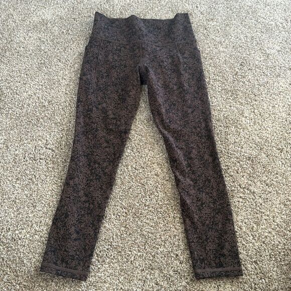 Women’s Athleta Salutation Stash Pocket Textured 7/8 Tight | XS | Coffee House - Picture 6 of 11
